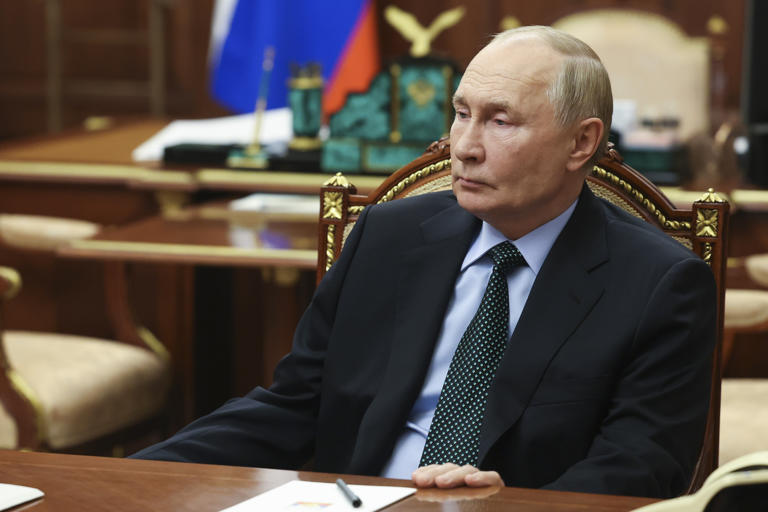 RUSIA: Putin declara «tregua» partidista a Ucrania por Pascua | AlMomento.net