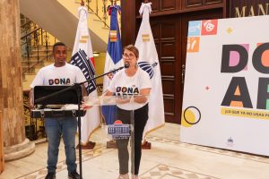 Lanzan campaña “Dona Arte” para estudiantes dominicanos