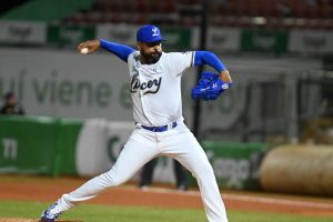 Licey cae ante Gigantes; el derecho Valdez lanza en grande