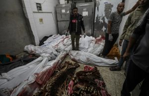 Ataque israelí zona residencial Gaza deja 84 muertos; 50 niños