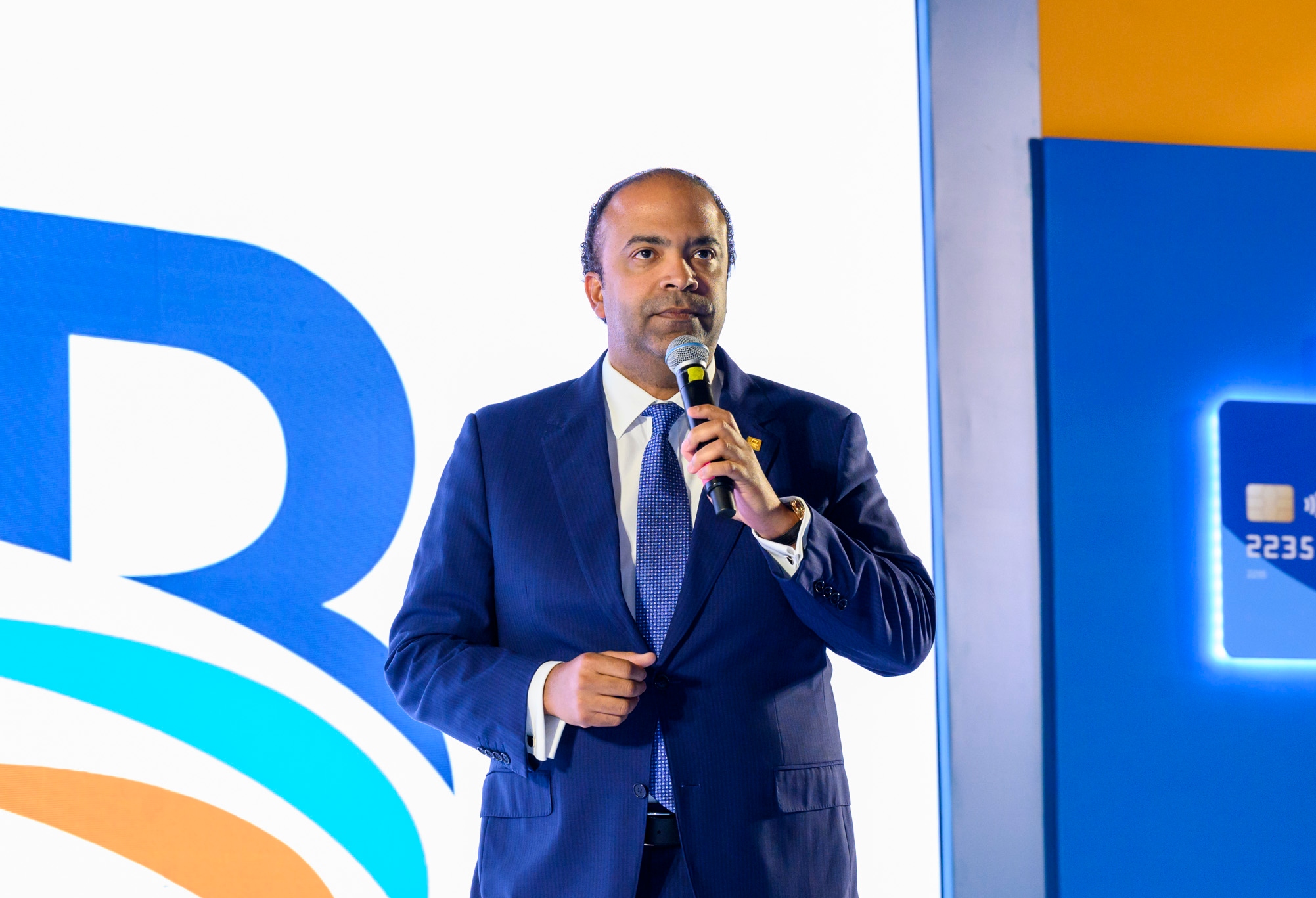 Banreservas muestra logros en sectores vitales de economía RD imagen