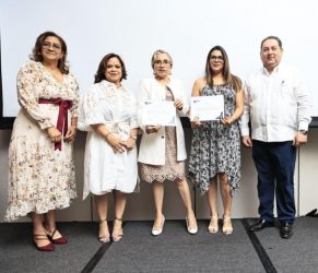 SNS realiza primera entrega de premios a laboratorios clínicos