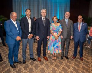 Bancos presentan plataforma digital Crececonadopem