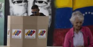 El chavismo llama a otra votación en Venezuela tras presidenciales