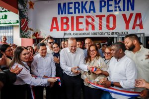 SANTIAGO: Alcaldía da apertura al Merka Pekín en la zona sur