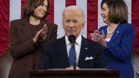 Nancy Pelosi culpa al presidente Biden derrota de Kamala Harris