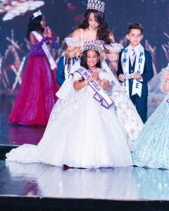 Niña dominicana 6 años de edad gana título mundial de belleza