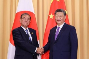 China y Japón se comprometen a desarrollar relaciones bilaterales