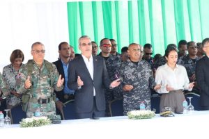 Abinader encabeza lanzamiento de operativo oficial de navidad