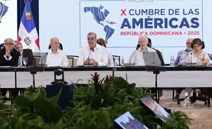 Abinader indica se necesita más diálogo para abordar desafíos imagen