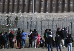 Zonas México y EE.UU. en vilo ante amenaza deportaciones