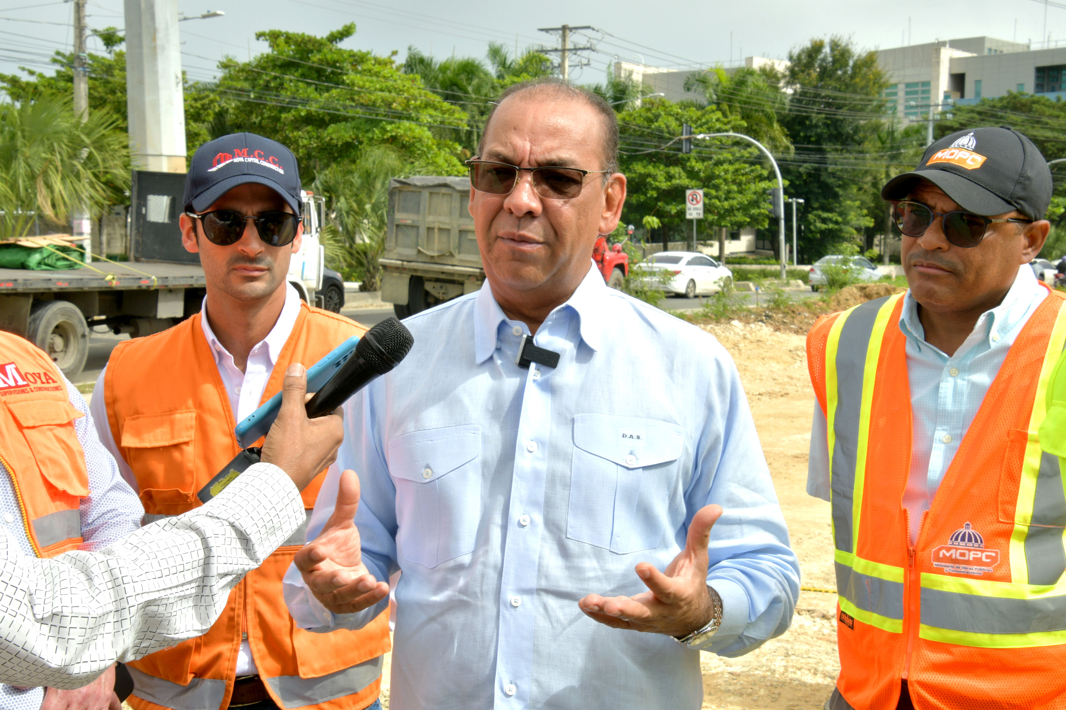 Dice 1.4 millones de personas se beneficiarán avenida Colombia imagen