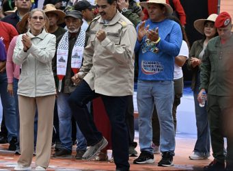 Chavismo convoca «grandes» marchas por investidura Maduro