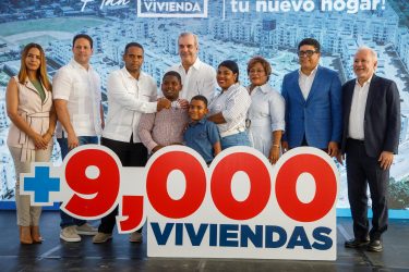 El Gobierno dominicano informa que ha entregado 9000 viviendas