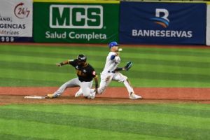 Licey aplasta las Aguilas en serie Titanes del Caribe en Puerto Rico