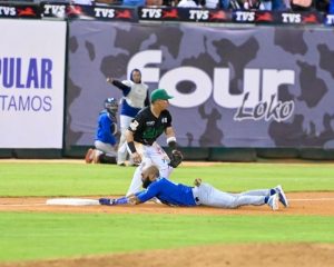 Estrellas vencen Licey y ganan la serie regular del beisbol de la RD