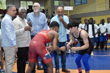 Fedola deja inaugurada Copa Navideña de Lucha Amateur