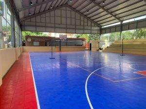 Inauguran un polideportivo en poblado Quita Sueño, de Haina