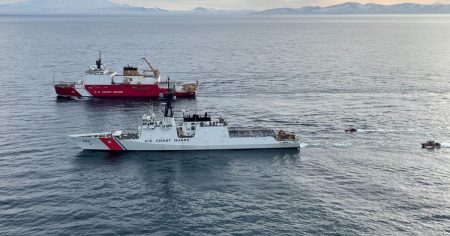 Guardia Costera EU despliega activos navales cerca de Cuba