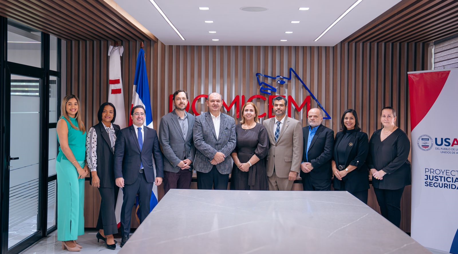 DOMICEM y USAID acuerdan promover la cultura de paz imagen