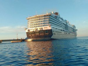 R. Dom. recibe primer crucero de 2025 por puerto Pedernales