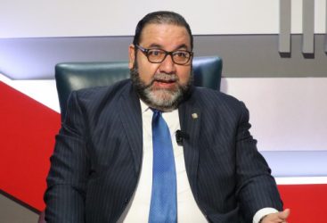 Genao defiende uso de otro sistema de votación en la RD