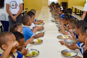 Inabie informa reiniciará martes servicio de alimentación escolar