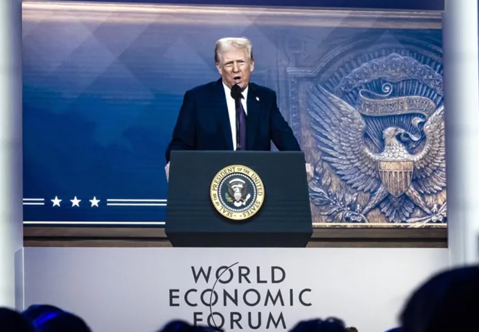 Trump en Davos: «Fabriquen en los EE.UU. o paguen aranceles» imagen