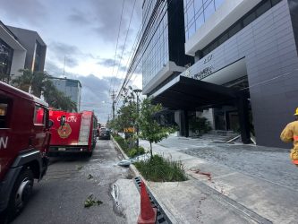 Cinco heridos por explosión en edificio de exclusivo sector SD