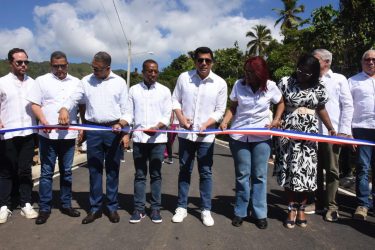 SAMANA: Ministerio de Turismo entrega obra e inicia otras dos