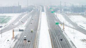 EEUU: La mayor tormenta invernal en años paraliza el sur