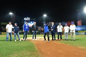 Licey rinde un homenaje al histórico jugador Ronnie Belliard