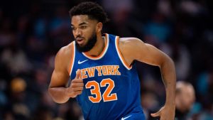 Karl-Anthony Towns anota 44 y atrapa 16 rebotes en derrota NY