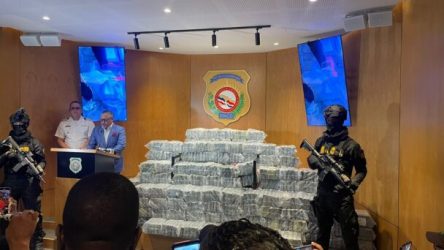 Ocupan 620 paquetes cocaína en las costas de La Altagracia