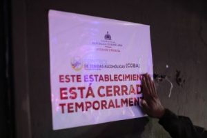 Clausuran 4 centros nocturnos en la Capital y notifican a otros