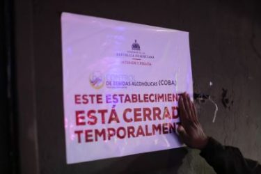 Clausuran 4 centros nocturnos en la Capital y notifican a otros