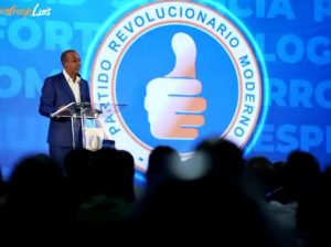 Deligne: RD va bien y seguirá mejorando por honesta gestión