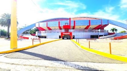 Gobierno entrega Gran Arena del Cibao para torneo basket Gobierno entrega Gran Arena del Cibao para torneo basket