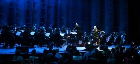 Francisco Céspedes Sinfónico ofrece un aplaudido recital Francisco Céspedes Sinfónico ofrece un aplaudido recital