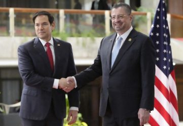 Secretario EU fustiga sistemas de Cuba, Nicaragua y Venezuela