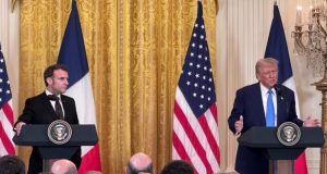 Trump y Macron discuten plan para fin de guerra en Ucrania