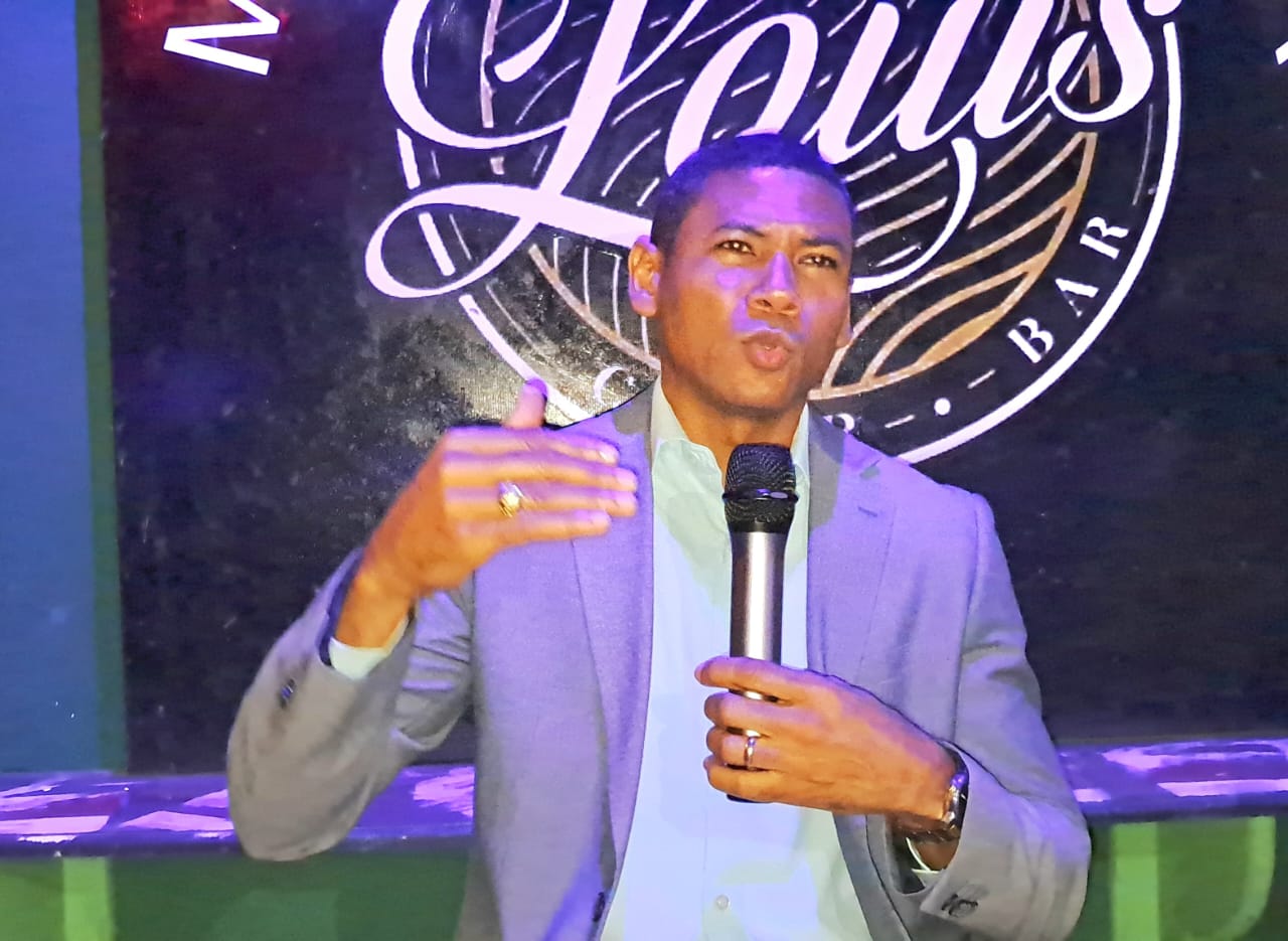 Diputado cree que Abinader es indolente ante problemas de RD imagen