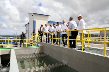 Gobierno de RD entregó obras millonarias en Miches e Higuey