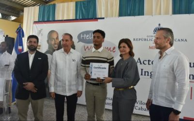 Gobierno inaugura centro de Inglés por inmersión en Santiago