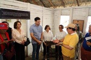 Ministro dominicano Cultura visita Parque Máximo Gómez