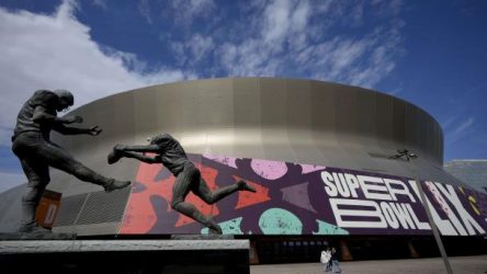 Super Bowl: Deportistas llenan Nueva Orleans de emoción