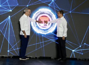 Inician proyecto internet de fibra óptica en 9 provincias RD