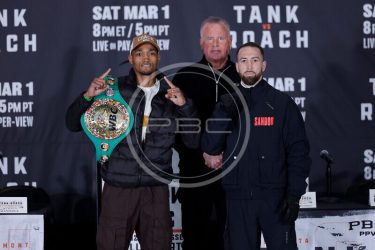 “Avispa” Puello arriesga título ante español Sandor Martín “Avispa” Puello arriesga título ante español Sandor Martín