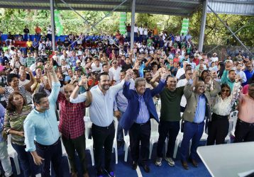 Grupo abandona PLD e ingresa al Partido Fuerza del Pueblo