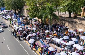 Cientos de mujeres reclaman en Sto. Domingo justicia y equidad